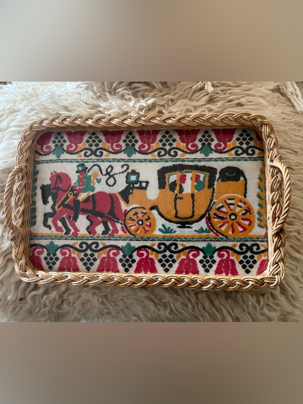 Vintage Wicker Tray w/ glass top Artisan Textile Horse-Drawn Carriage 10.5x7